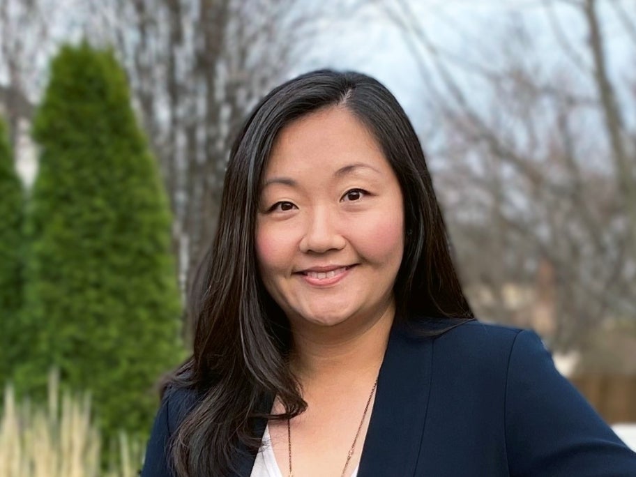 Yeena Yoo, Elmhurst Ward 6 Candidate