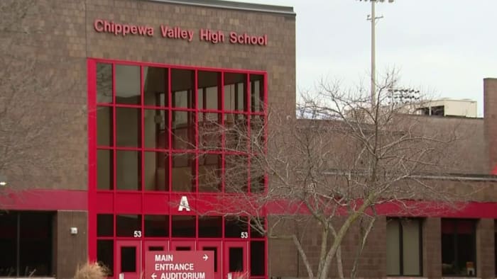 Chippewa Valley High School student in custody after gun found,