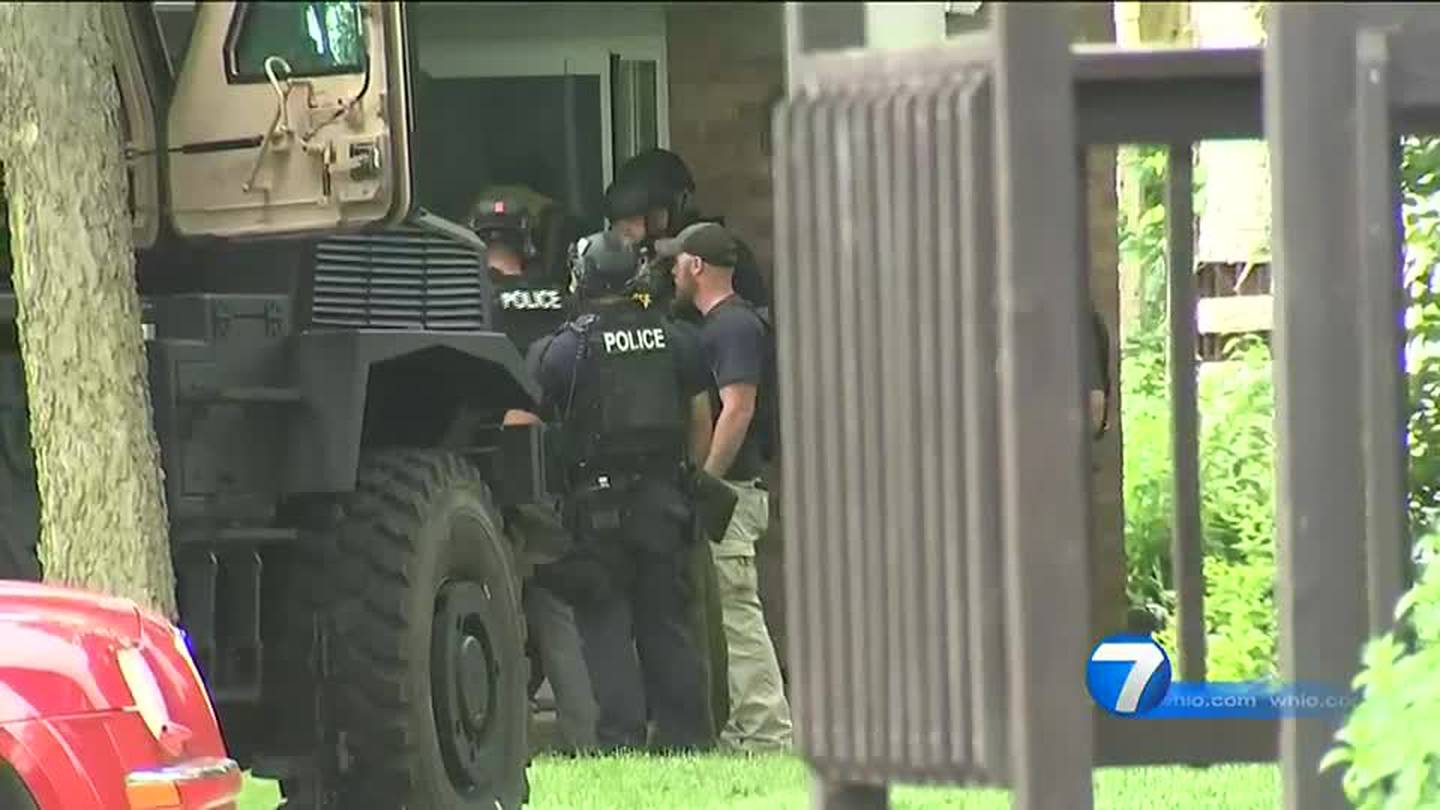 Hours-long standoff in Springfield ends; One taken into custody –