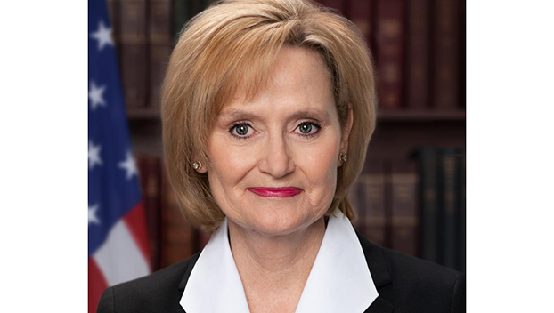 Mississippi Sen. Hyde-Smith cosponsors bill that would allow child support