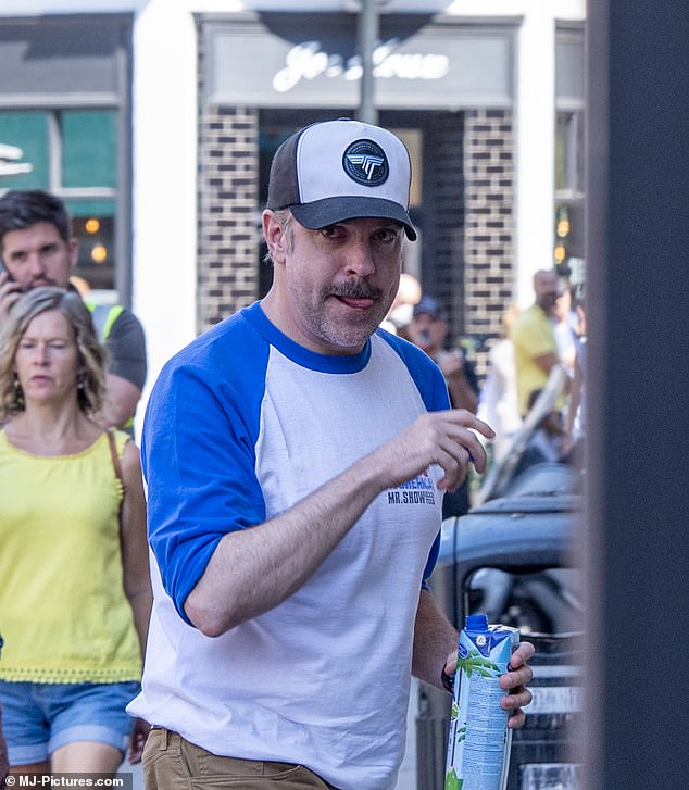Jason Sudeikis is seen for the first time since losing